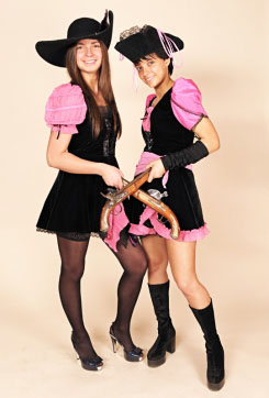 Костюм Пиратка (короткое платье, розовая блузка)