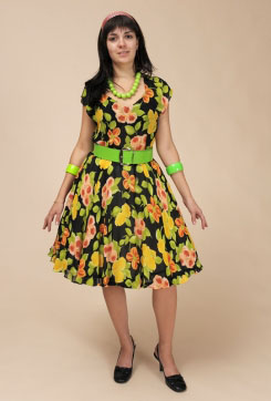 Платье из черного шифона с цветами № 547